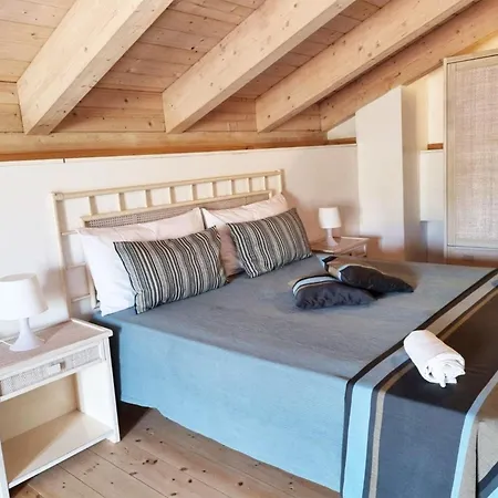 Appartement In Cutro Mit Kleinem Garten